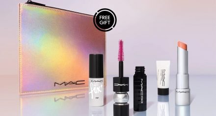 MAC Summer Gift (worth over £35) MAC Summer Gift (worth over £35)
