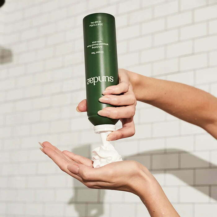 Sundae Body Green Tea Exfoliating Whipped Shower Foam With Kakadu Plum And Finger Lime Sundae Body Green Tea Exfoliating Whipped Shower Foam With Kakadu Plum And Finger Lime