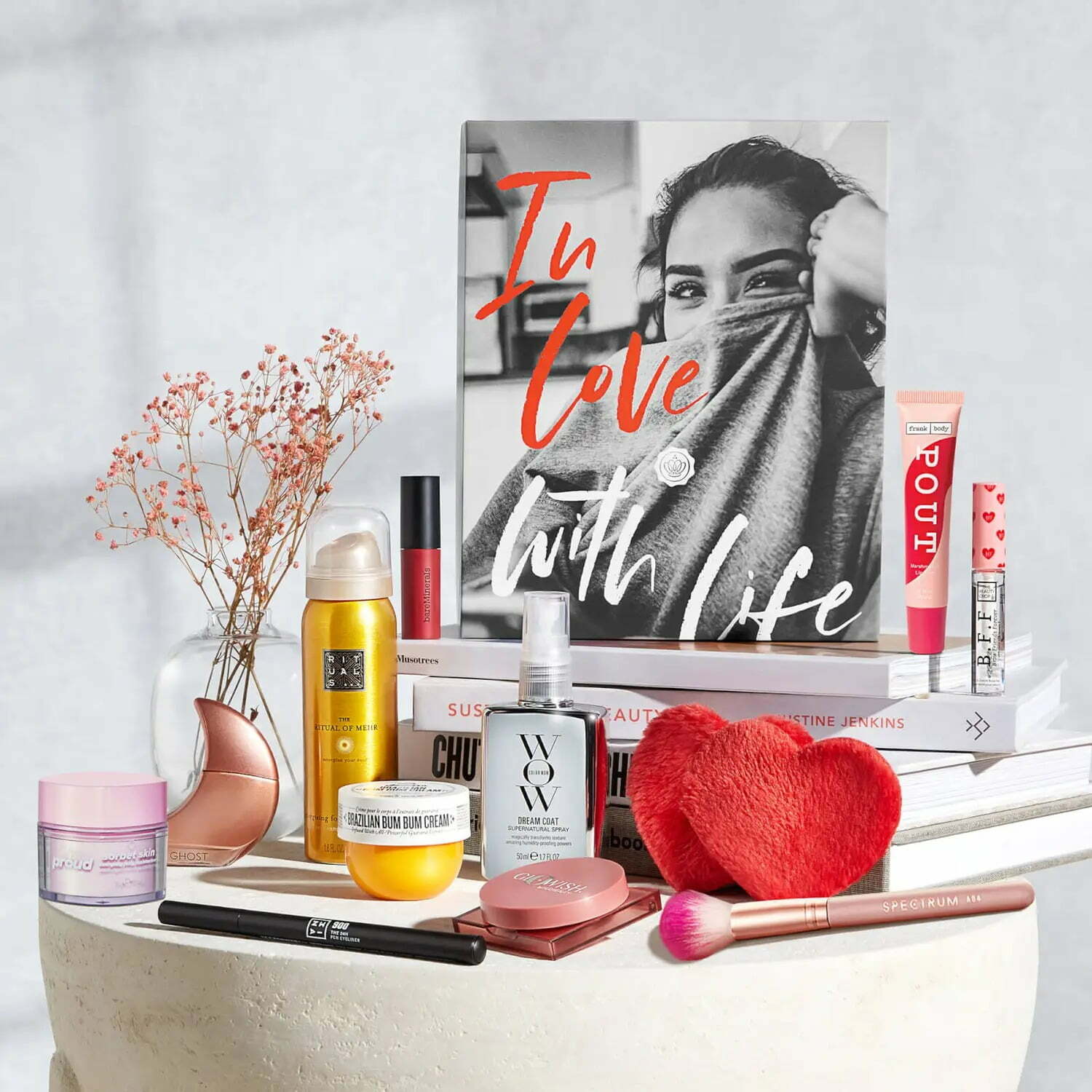 GlossyBox In Love with Life Limited Edition Box 2023