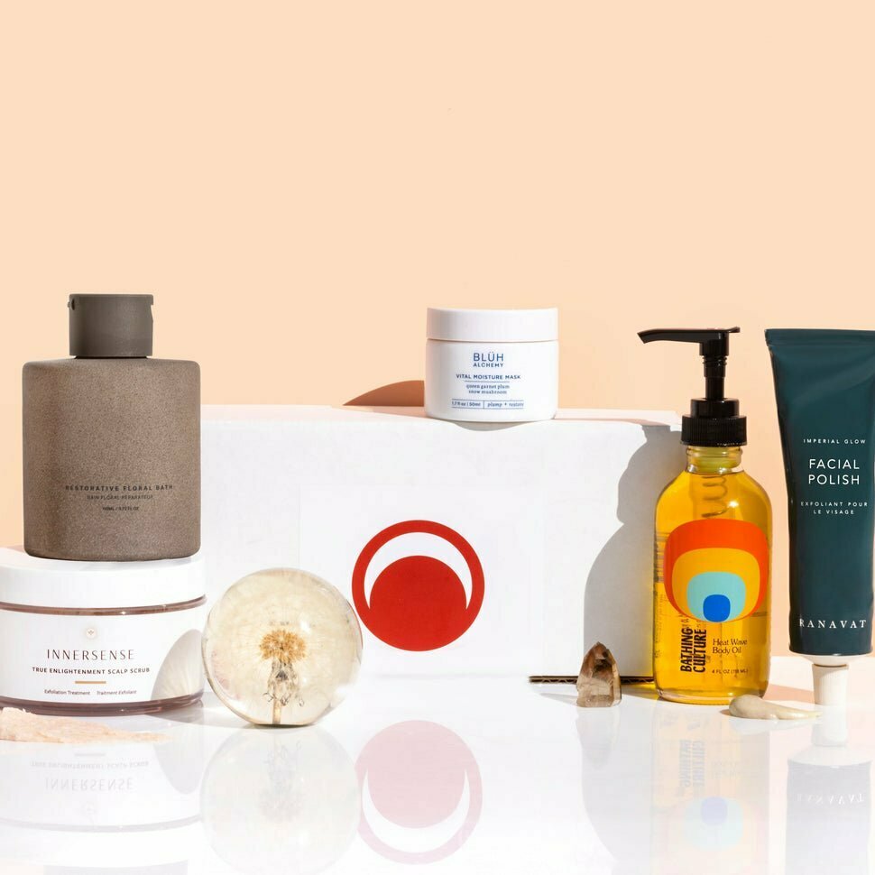 Beauty Heroes Big Love Box 2023 Beauty Heroes Big Love Box 2023