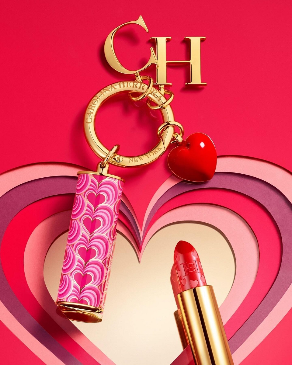Carolina Herrera Fabulous Kiss Lipstick Satin