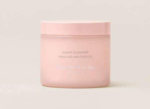 Free Omorovicza Queen Cleanser