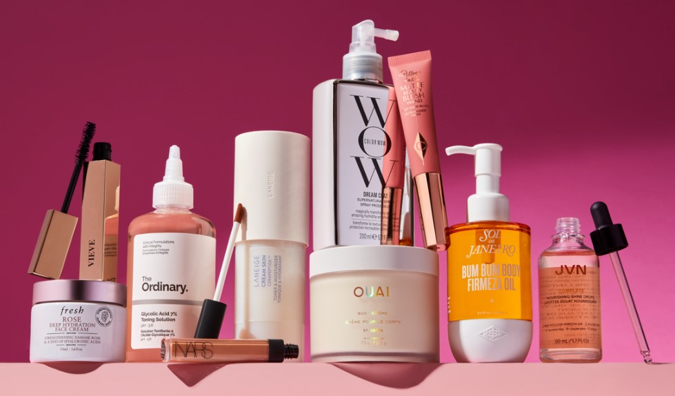 £10 off every £50 on almost all beauty favourites at Cult Beauty
