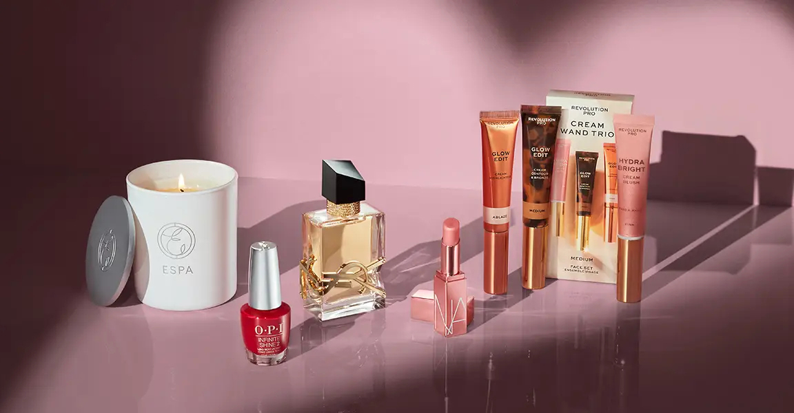 Valentine's Day Beauty Gifts at Lookfantastic