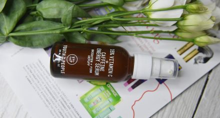 Youth To The People 15% Vitamin C + Clean Caffeine Energy Serum Review