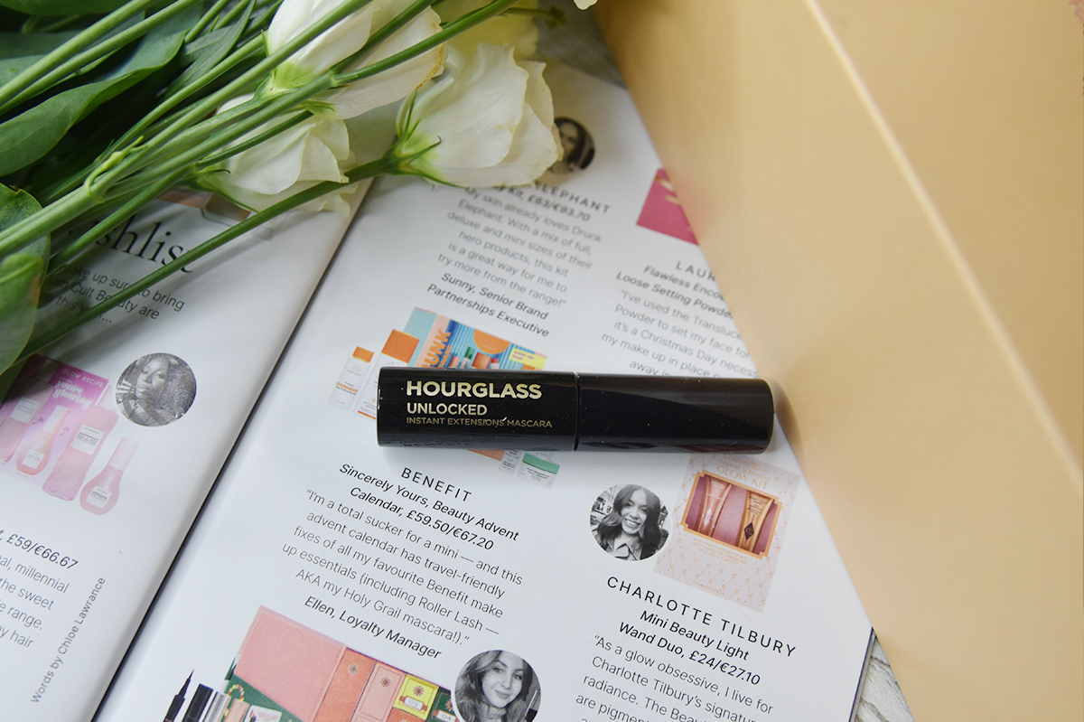 Hourglass Unlocked Instant Extensions Mascara