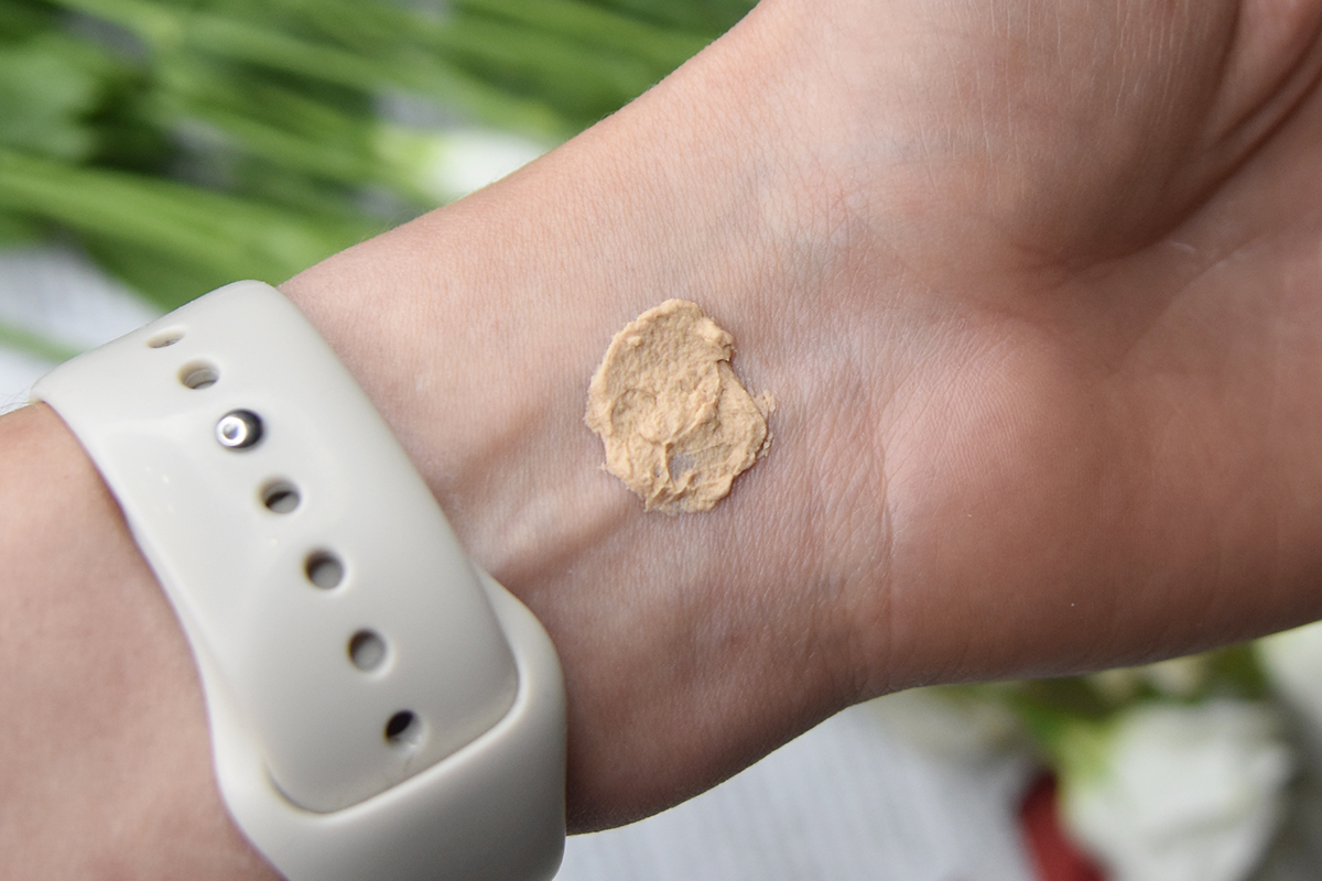 Supergoop Mattescreen SPF30 Review Supergoop Mattescreen SPF30 Review