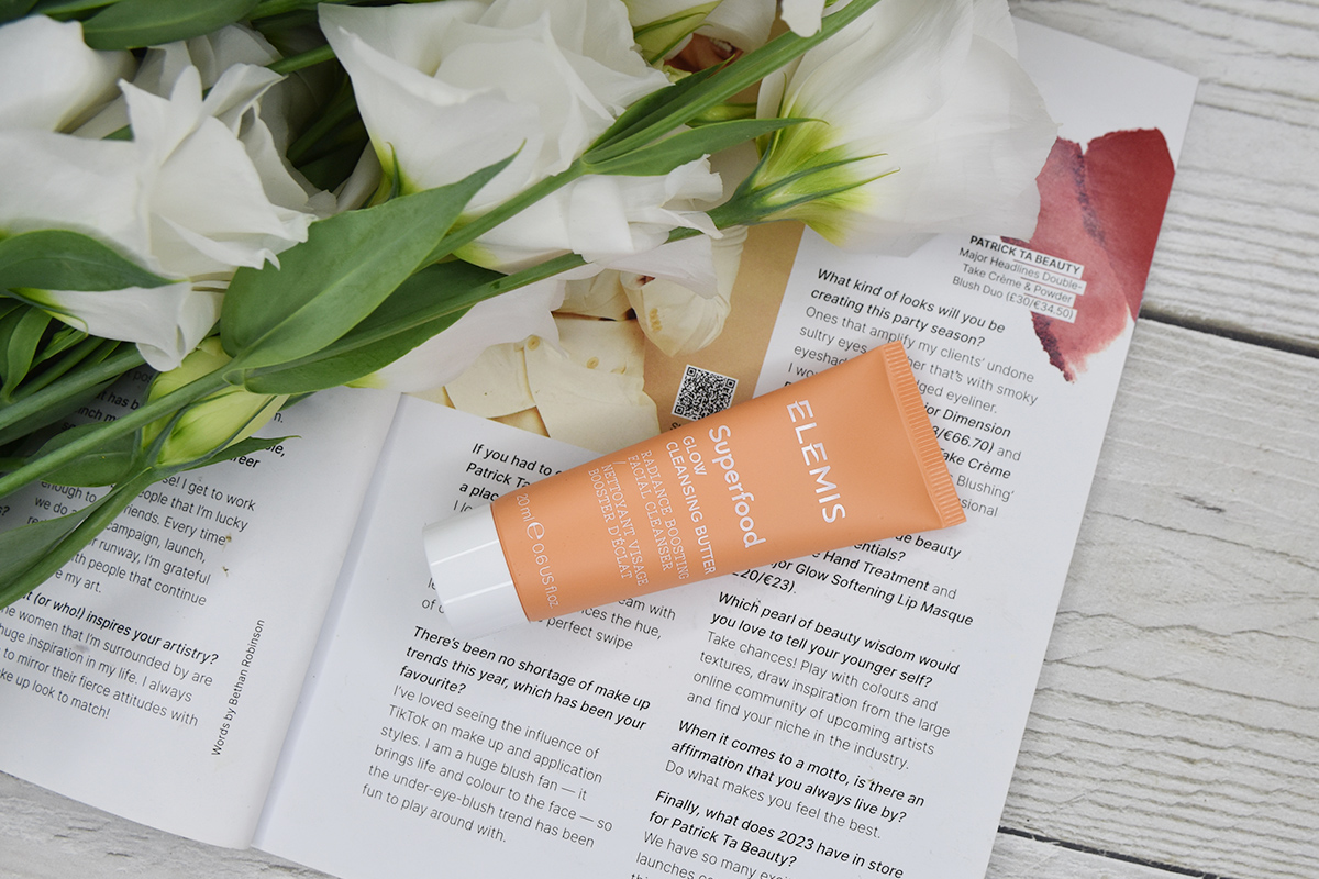 Elemis Superfood AHA Glow Cleansing Butter  Elemis Superfood AHA Glow Cleansing Butter
