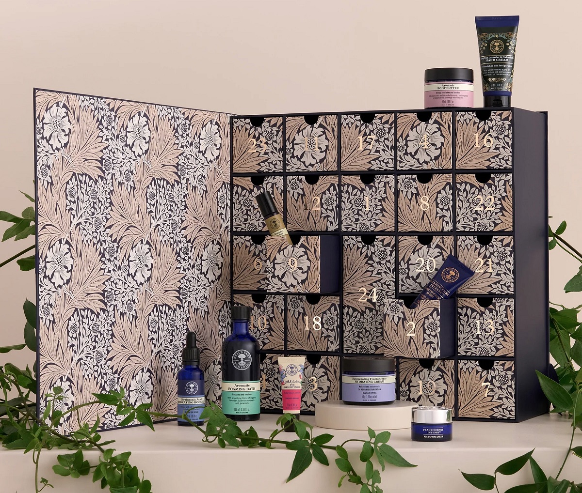 Neal’s Yard Advent Calendar 2024 Neal’s Yard Advent Calendar 2024