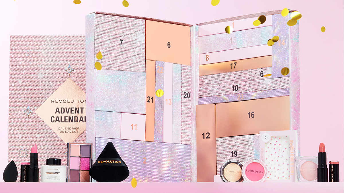 Revolution Advent Calendar 2024 open Revolution Advent Calendar 2024 open