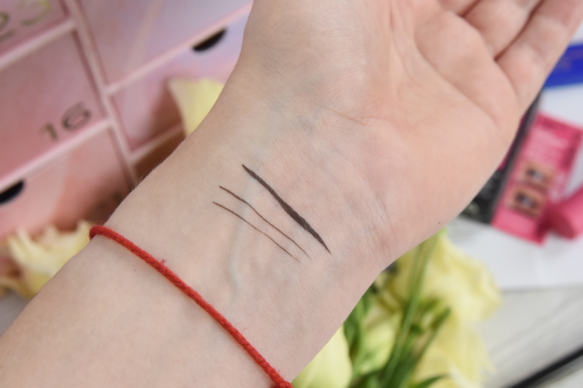 Pat McGrath Labs Perma Precision Liquid Liner in Xtreme Black Coffee  Pat McGrath Labs Perma Precision Liquid Liner in Xtreme Black Coffee