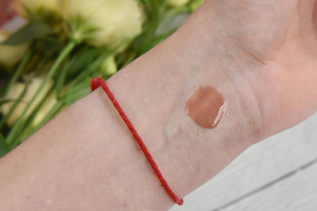 Summer Fridays Lip Butter Balm in Vanilla Beige Summer Fridays Lip Butter Balm in Vanilla Beige