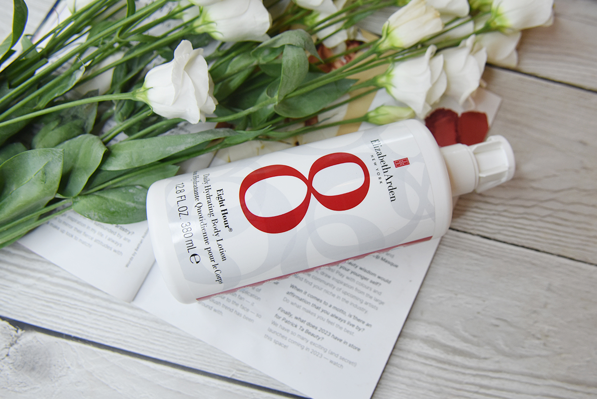 Elizabeth Arden Eight Hour Daily Hydrating Body Lotion Elizabeth Arden Eight Hour Daily Hydrating Body Lotion