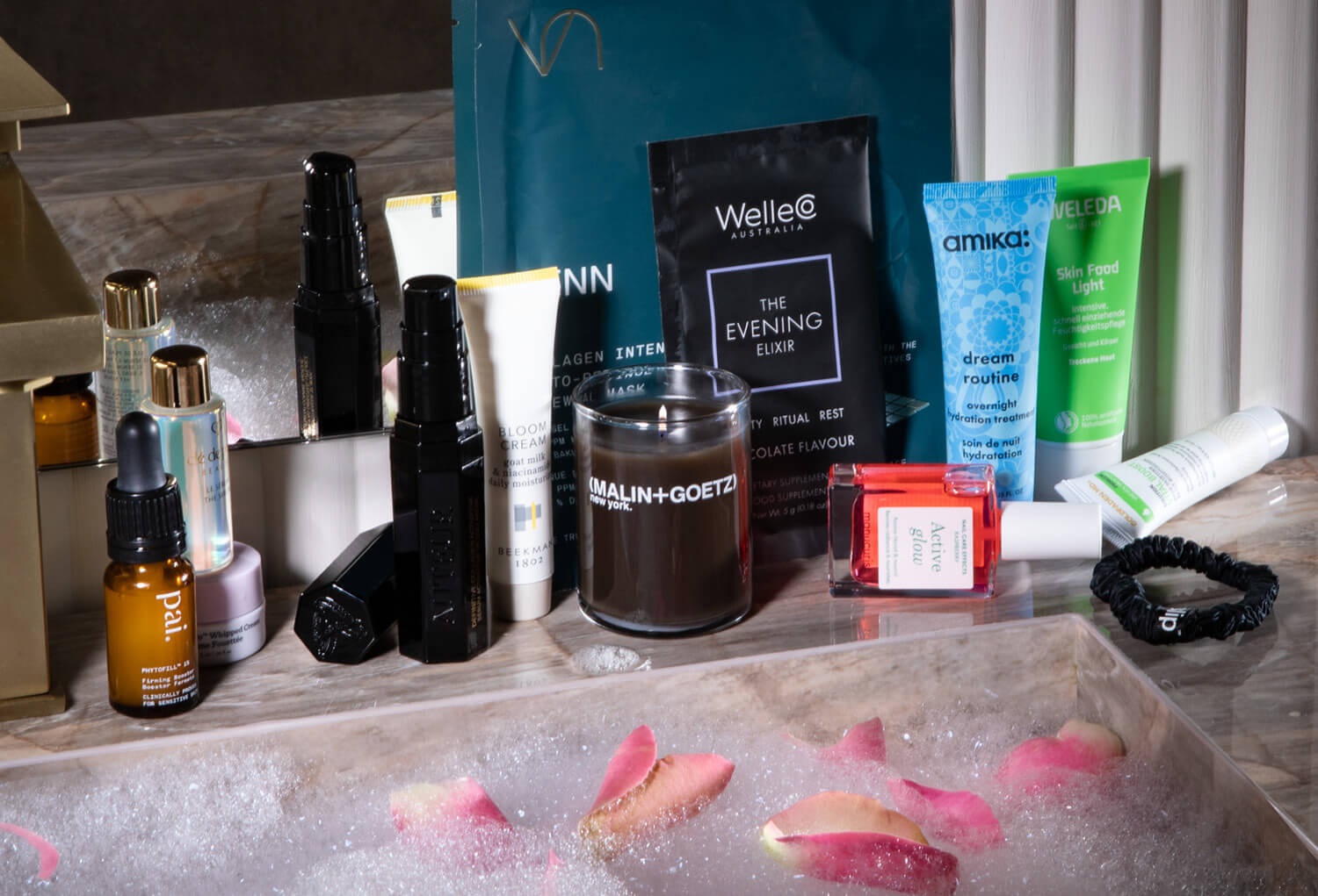 Niche Beauty Love Me More Box 2024