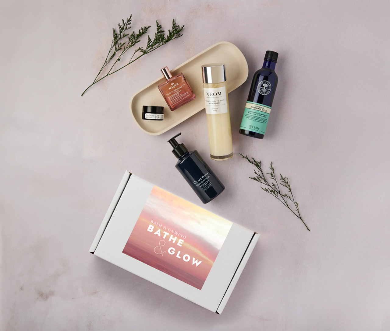 Bath & Unwind Bathe & Glow Box 2024 Bath & Unwind Bathe & Glow Box 2024