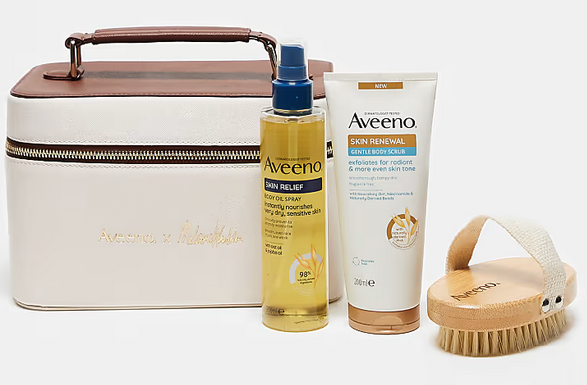 Aveeno x Melissa's Wardrobe Vanity Case 2024  Aveeno x Melissa's Wardrobe Vanity Case 2024