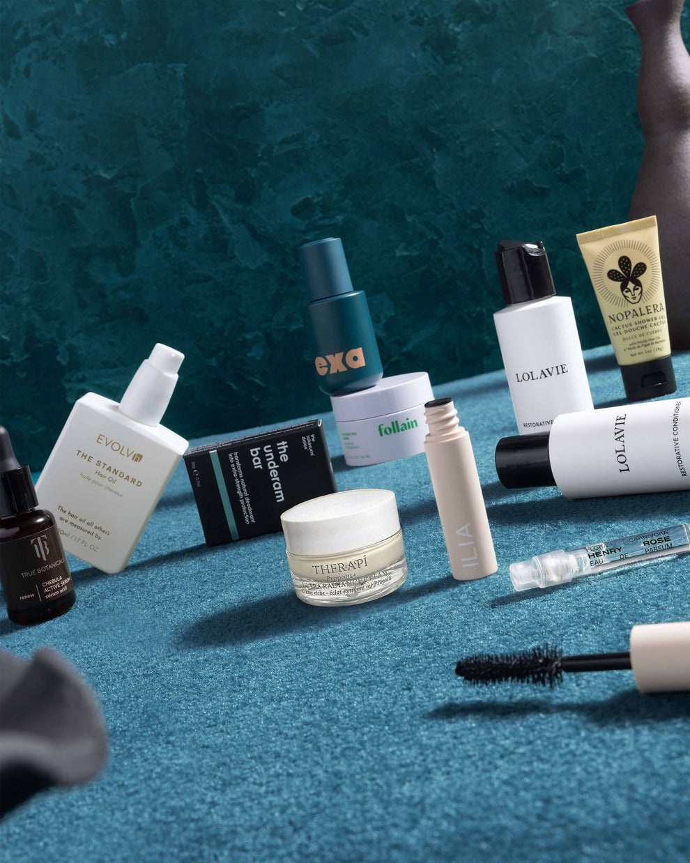 Credo Beauty A Celebration of Clean Gift Set Credo Beauty A Celebration of Clean Gift Set