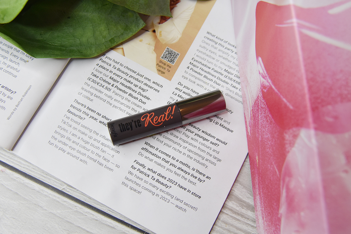 Benefit They’re Real Lengthening Mascara in Black Benefit They’re Real Lengthening Mascara in Black
