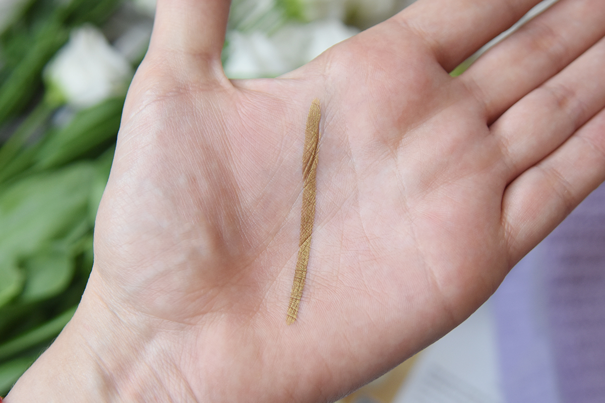 Sweed Satin Eyeliner in Golden Beetle Sweed Satin Eyeliner in Golden Beetle