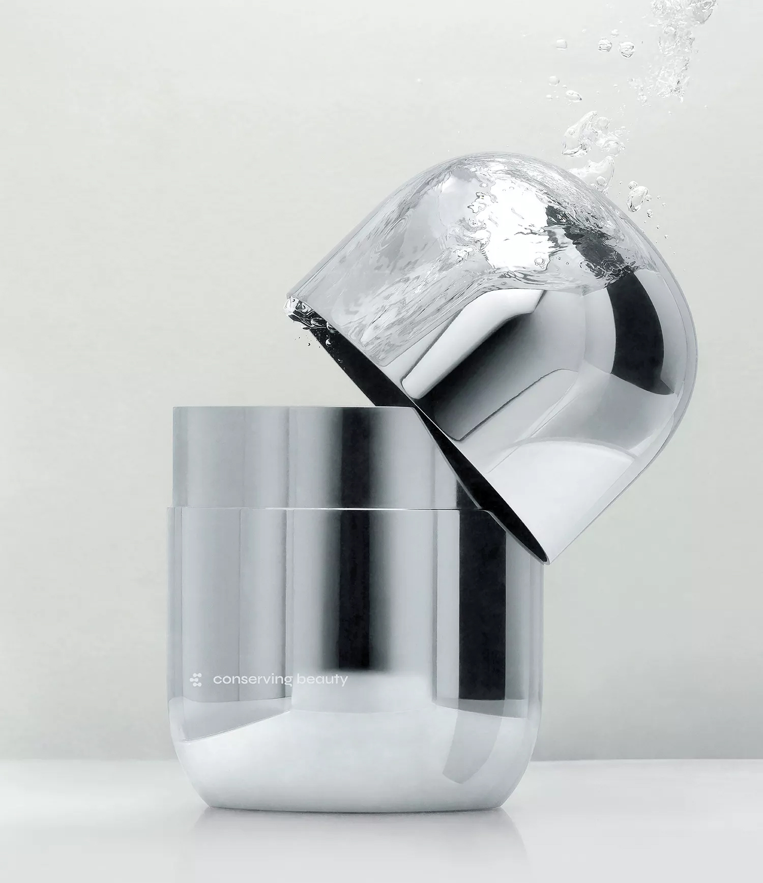 ISAMAYA BEAUTY Hyaluronic Cleansing and Conditioning Cloths and Cannister ISAMAYA BEAUTY Hyaluronic Cleansing and Conditioning Cloths and Cannister