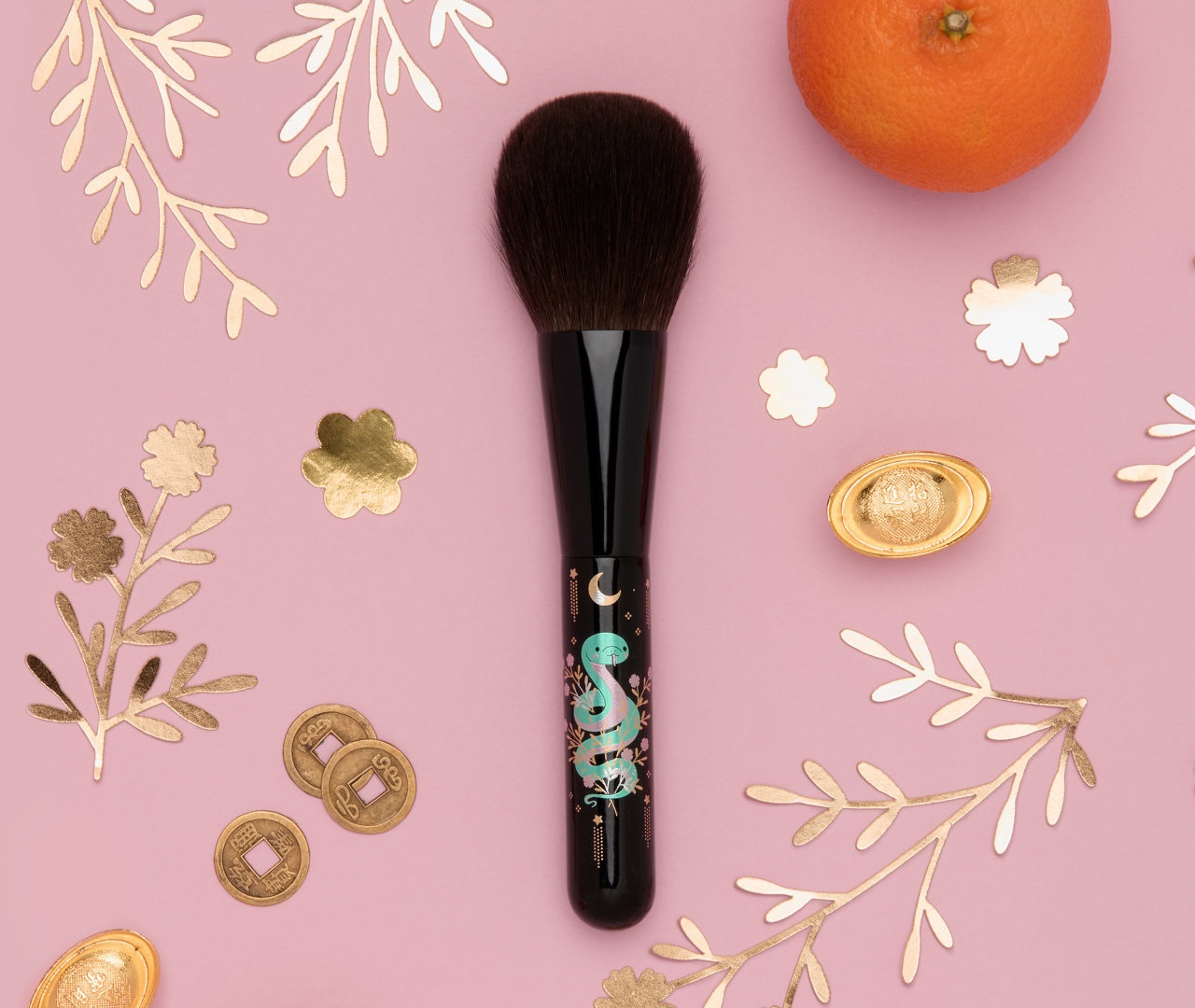 Beautylish Year of the Snake Lunar New Year Brush Beautylish Year of the Snake Lunar New Year Brush
