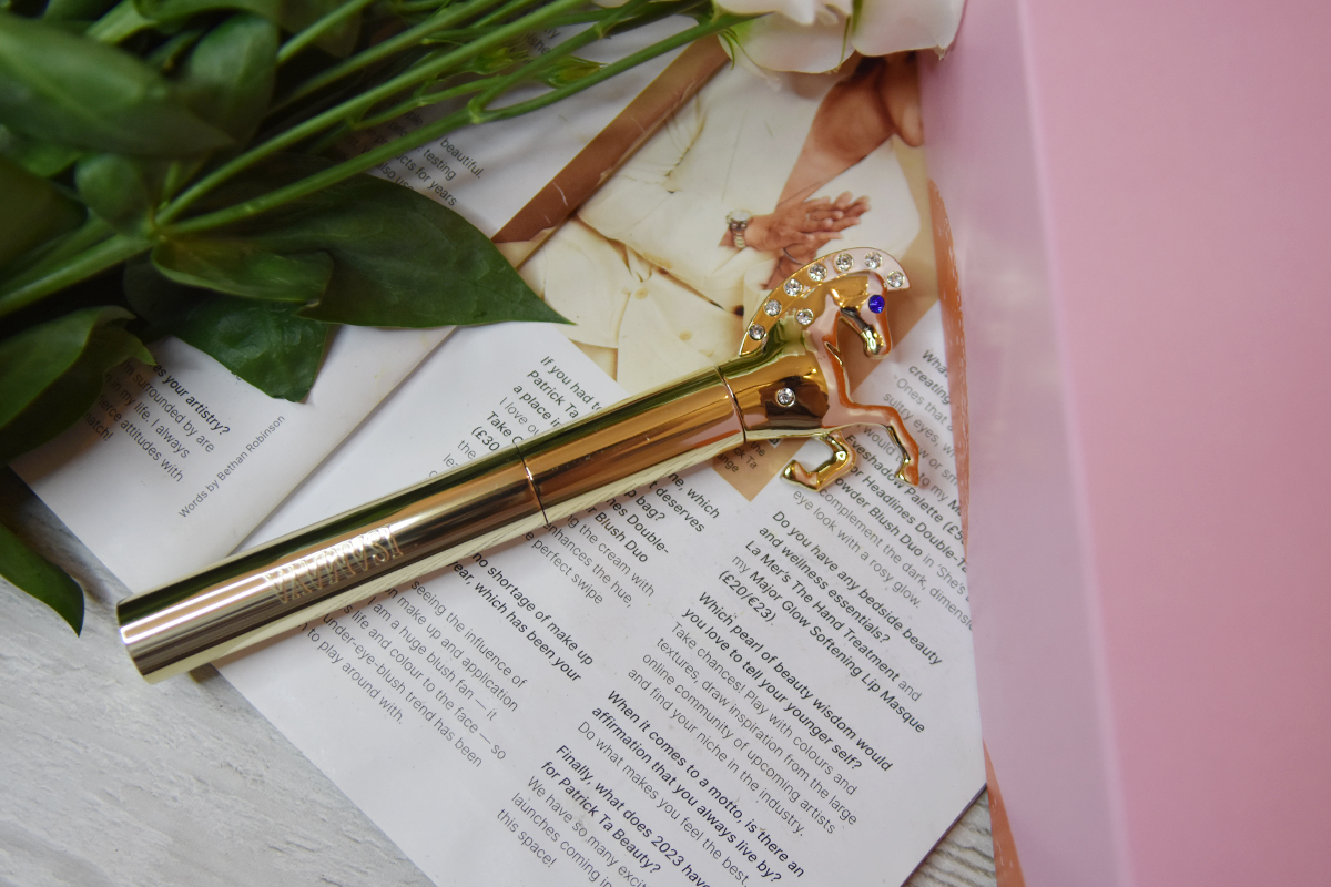 ISAMAYA Lash Lasso Lash Wrap Mascara in Dead of Night