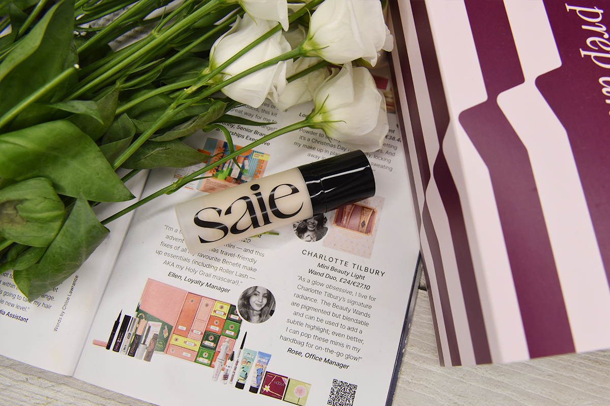 Saie Glowy Super Gel in Starglow  Saie Glowy Super Gel in Starglow