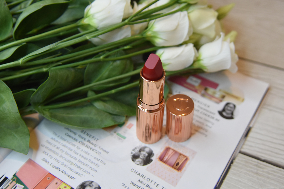 Charlotte Tilbury Hot Lips Matte Revolution in Carina’s Love  Charlotte Tilbury Hot Lips Matte Revolution in Carina’s Love