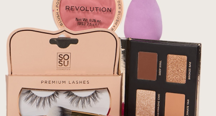 PrettyLittleThing Soft Glam Beauty Box 2025 PrettyLittleThing Soft Glam Beauty Box 2025