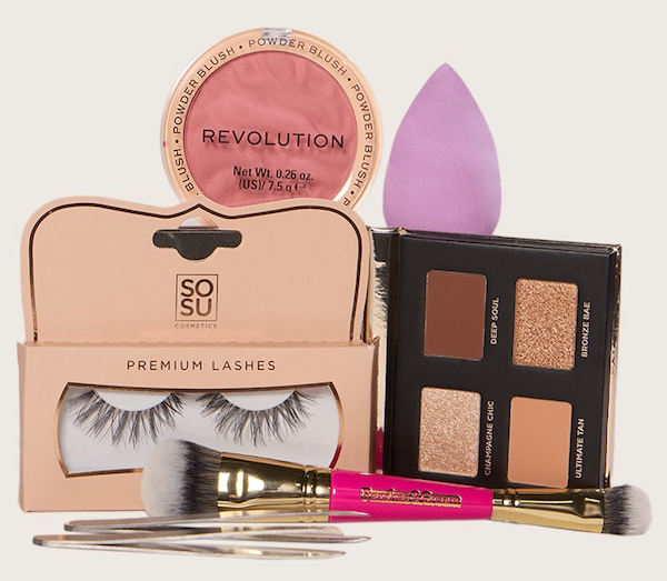 PrettyLittleThing Soft Glam Beauty Box 2025