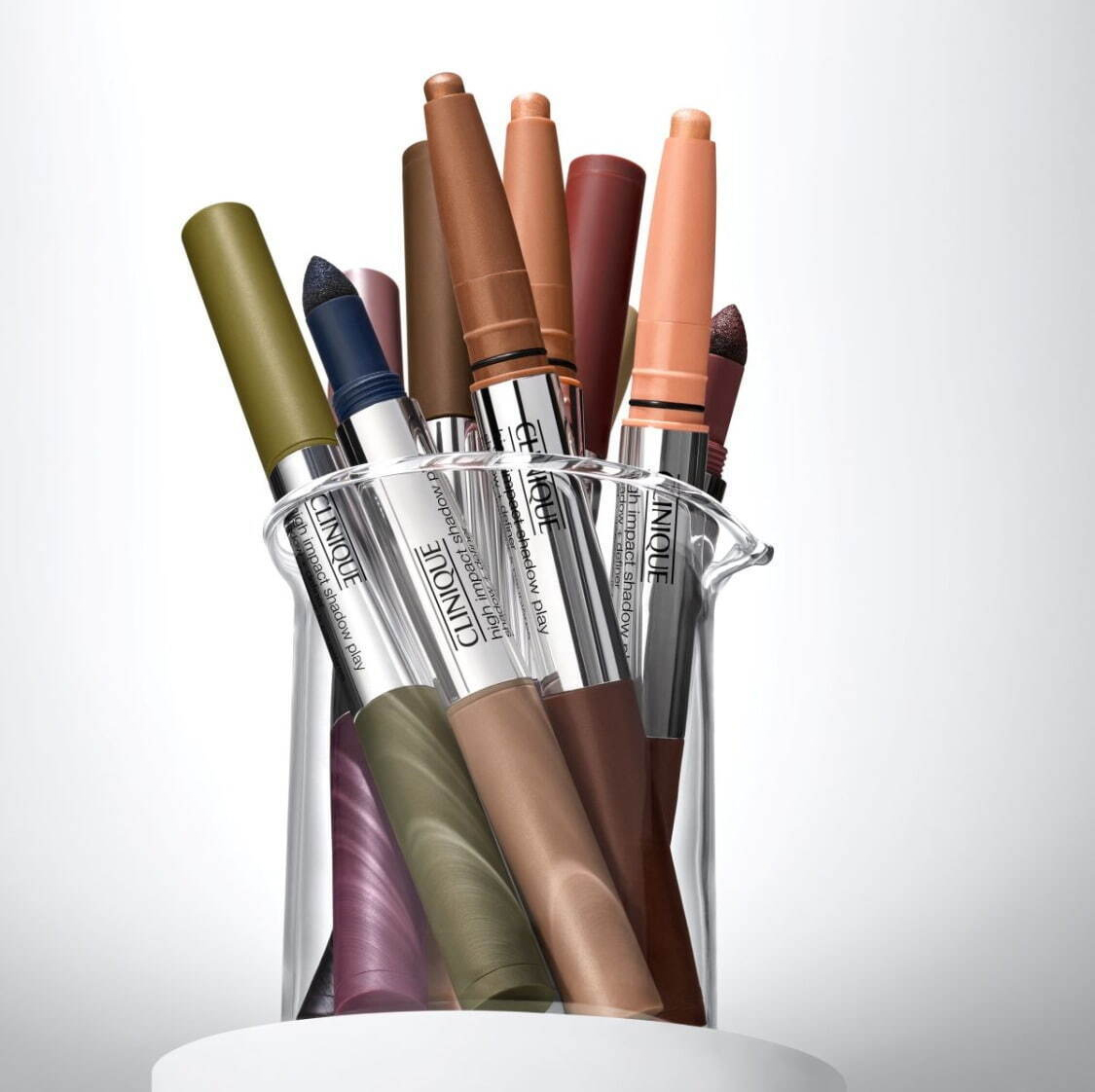 Clinique Cream x Powder High Impact Eyeshadow Stick Clinique Cream x Powder High Impact Eyeshadow Stick