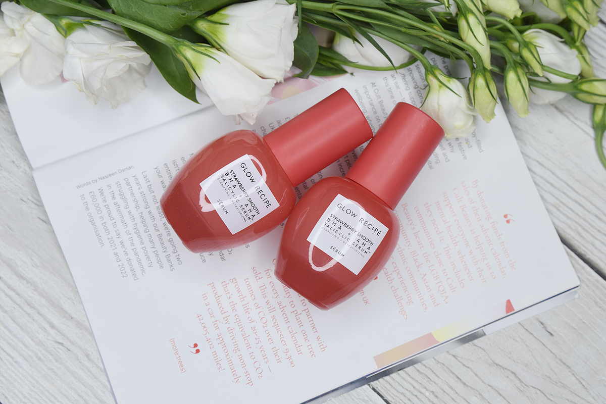Glow Recipe Strawberry Smooth BHA+AHA Salicylic Serum Review Glow Recipe Strawberry Smooth BHA+AHA Salicylic Serum Review