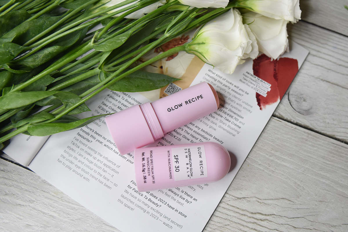 Glow Recipe Watermelon Glow Niacinamide Dew Balm Sunscreen Stick SPF 30 Review