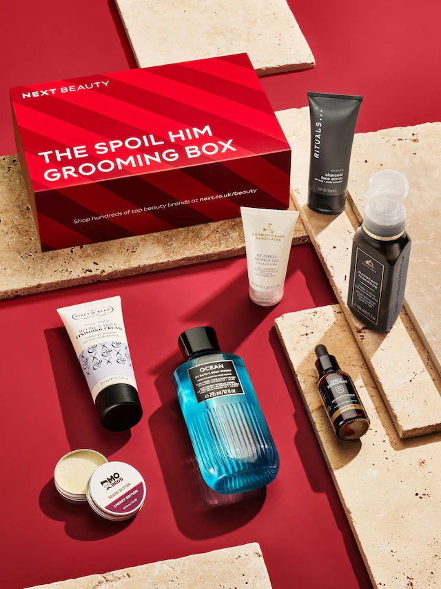 Next Fathers Day Spoil Him Grooming Box Next Fathers Day Spoil Him Grooming Box