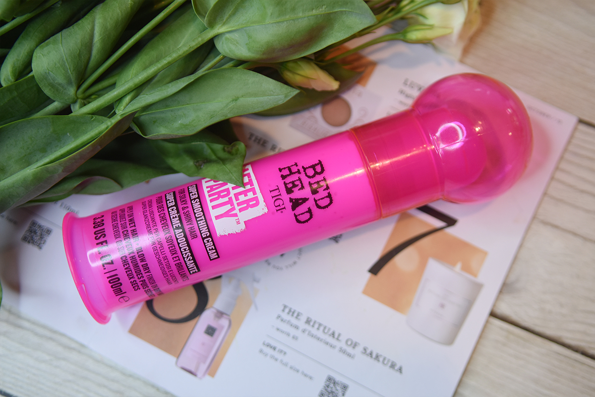 TIGI Bed Head After Party Smoothing Cream for Silky and Shiny Hair TIGI Bed Head After Party Smoothing Cream for Silky and Shiny Hair