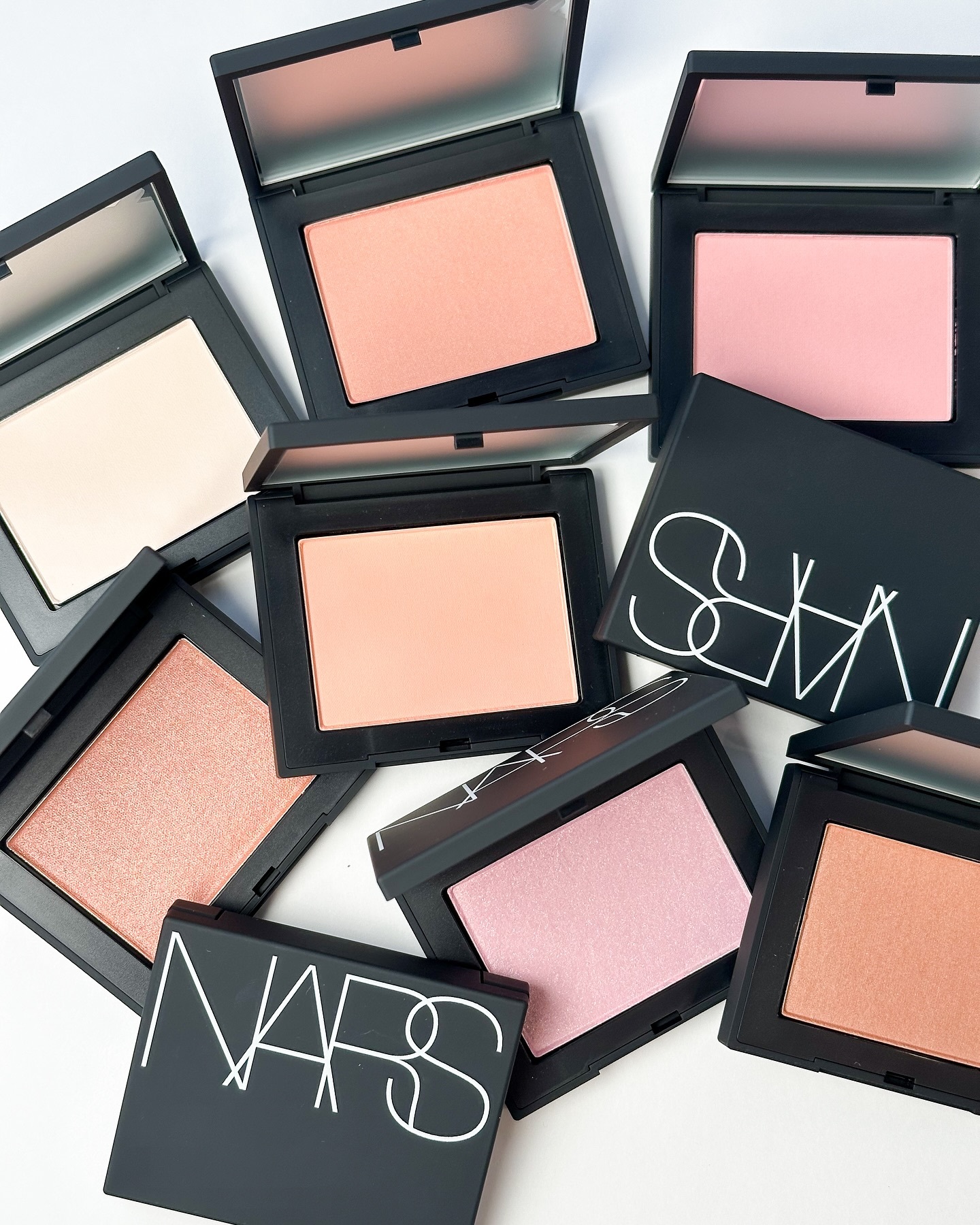 New shades of the NARS Powder Blush