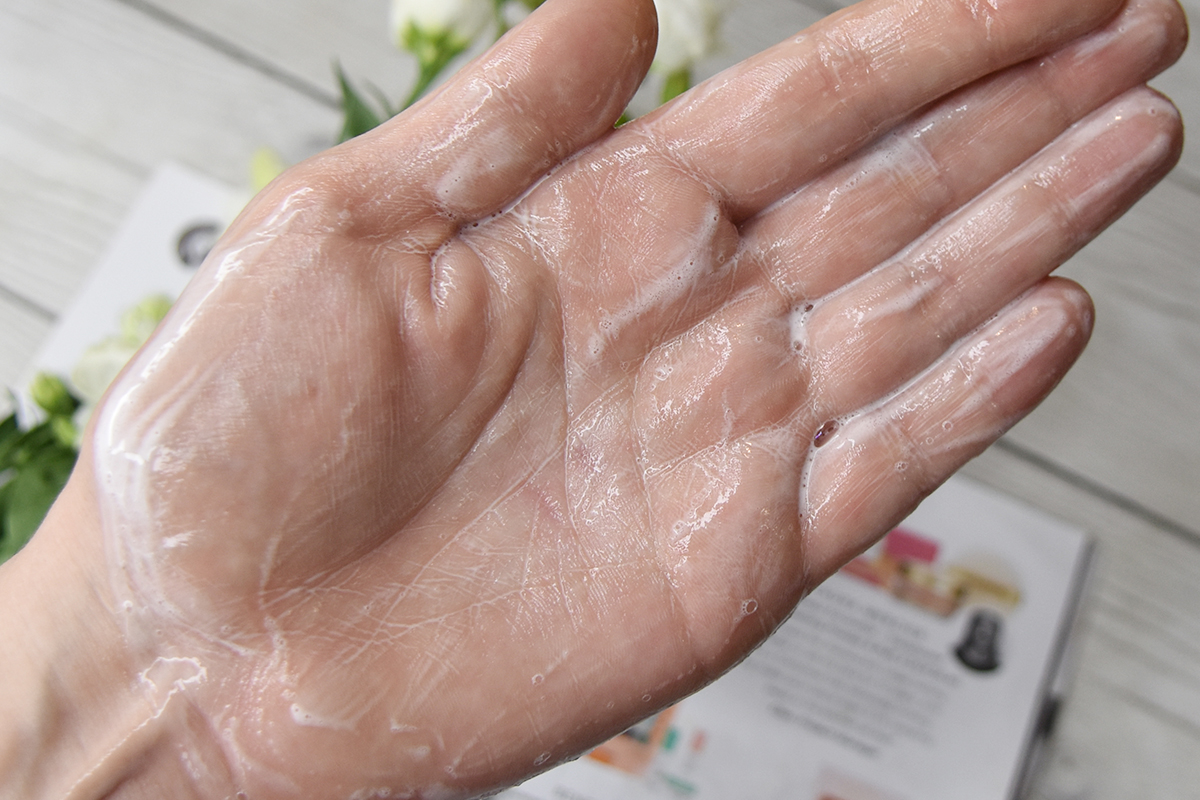 NATURIUM Salicylic Acid Body Wash NATURIUM Salicylic Acid Body Wash