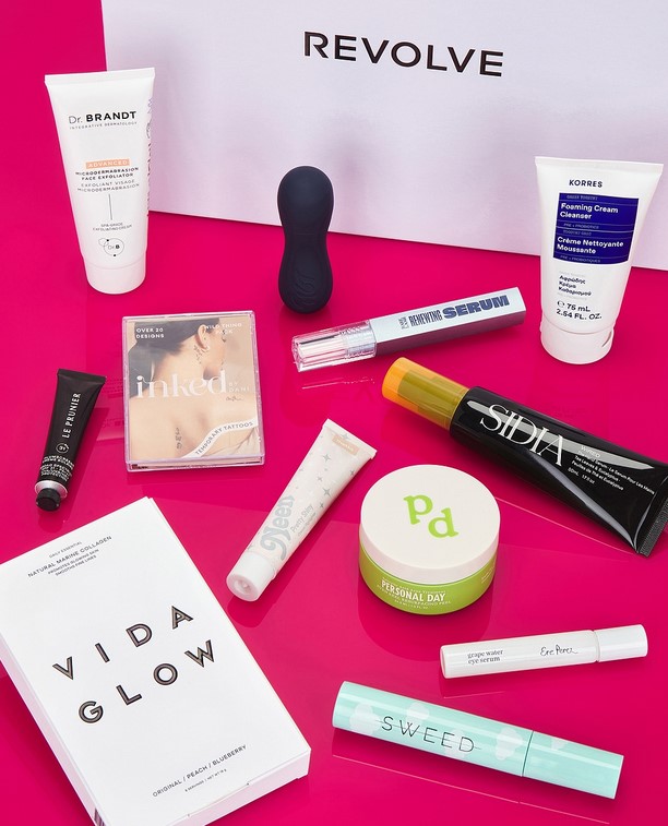 Revolve Discovery Set 2025 Revolve Discovery Set 2025