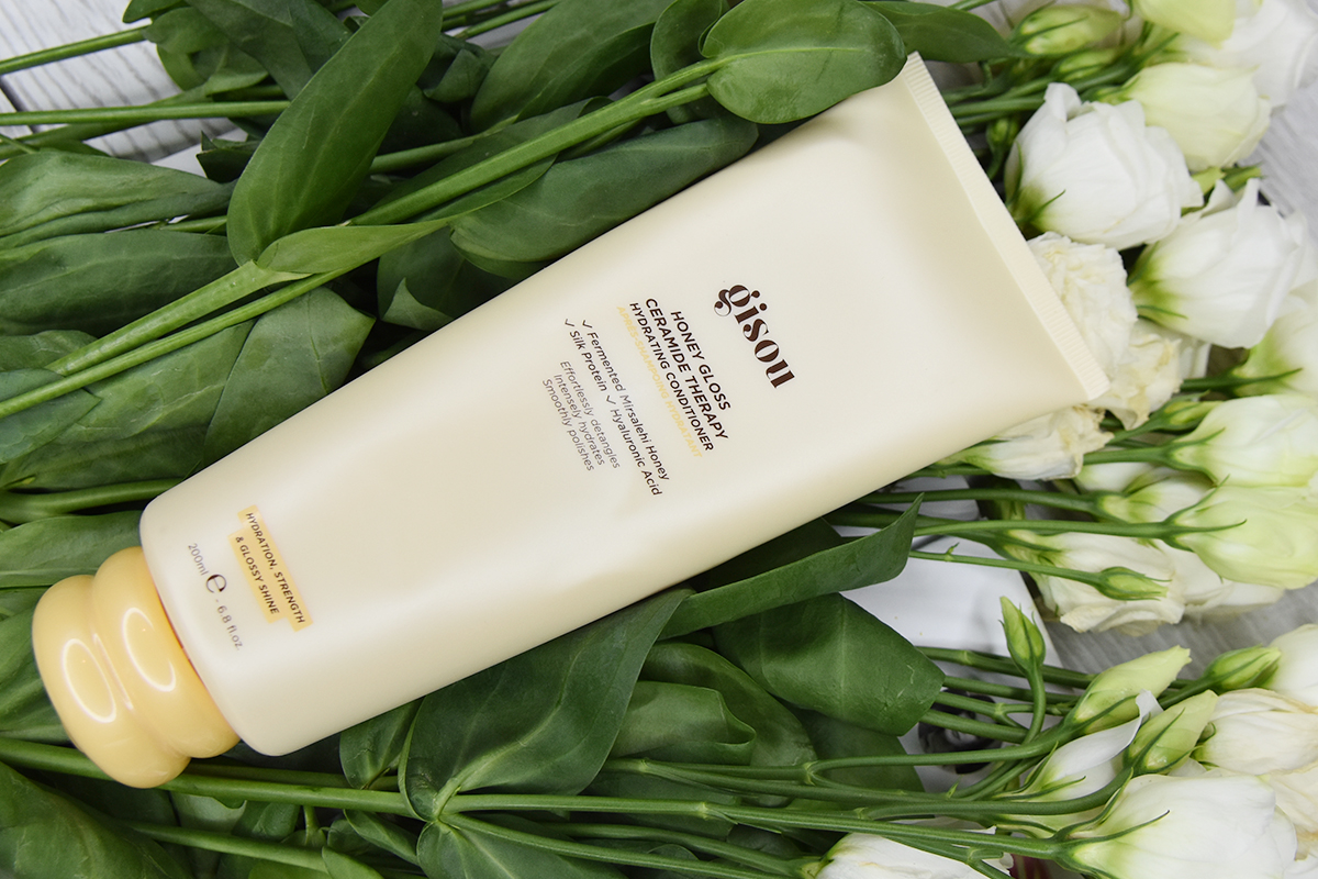 Gisou Honey Gloss Ceramide Therapy Hydrating Conditioner Gisou Honey Gloss Ceramide Therapy Hydrating Conditioner