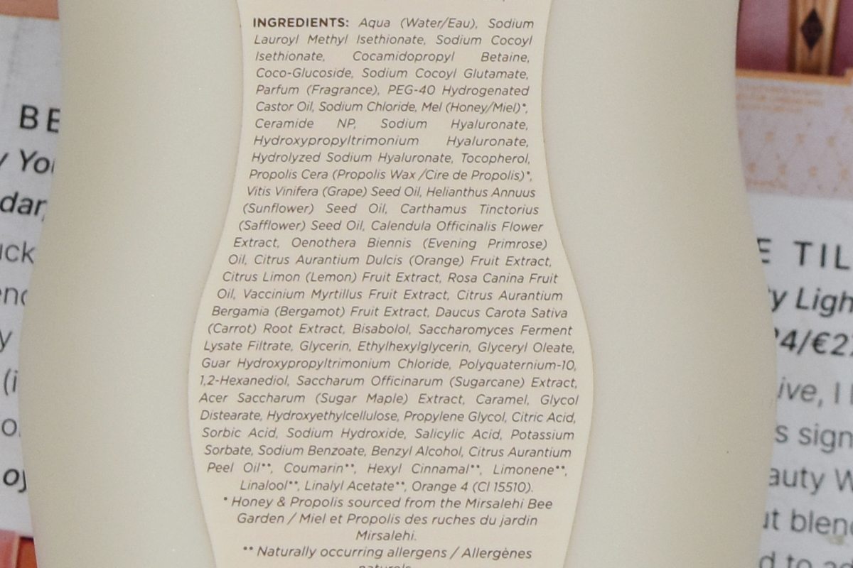 Gisou Honey Gloss Ceramide Therapy Hydrating Shampoo Gisou Honey Gloss Ceramide Therapy Hydrating Shampoo