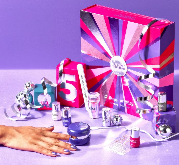 Le Mini Macaron Advent Calendar 2025 Le Mini Macaron Advent Calendar 2025