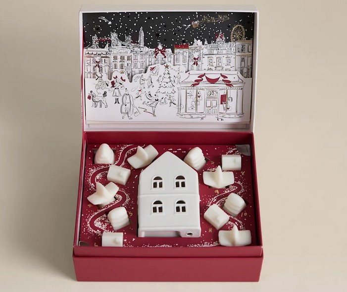 M&S Christmas Wax Melt Advent Calendar 2025 M&S Christmas Wax Melt Advent Calendar 2025