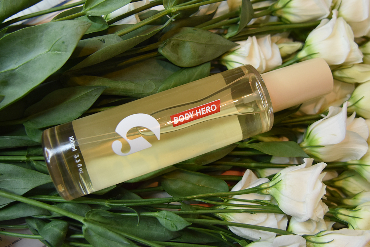 Glossier Body Hero Dry-Touch Oil Mist Review