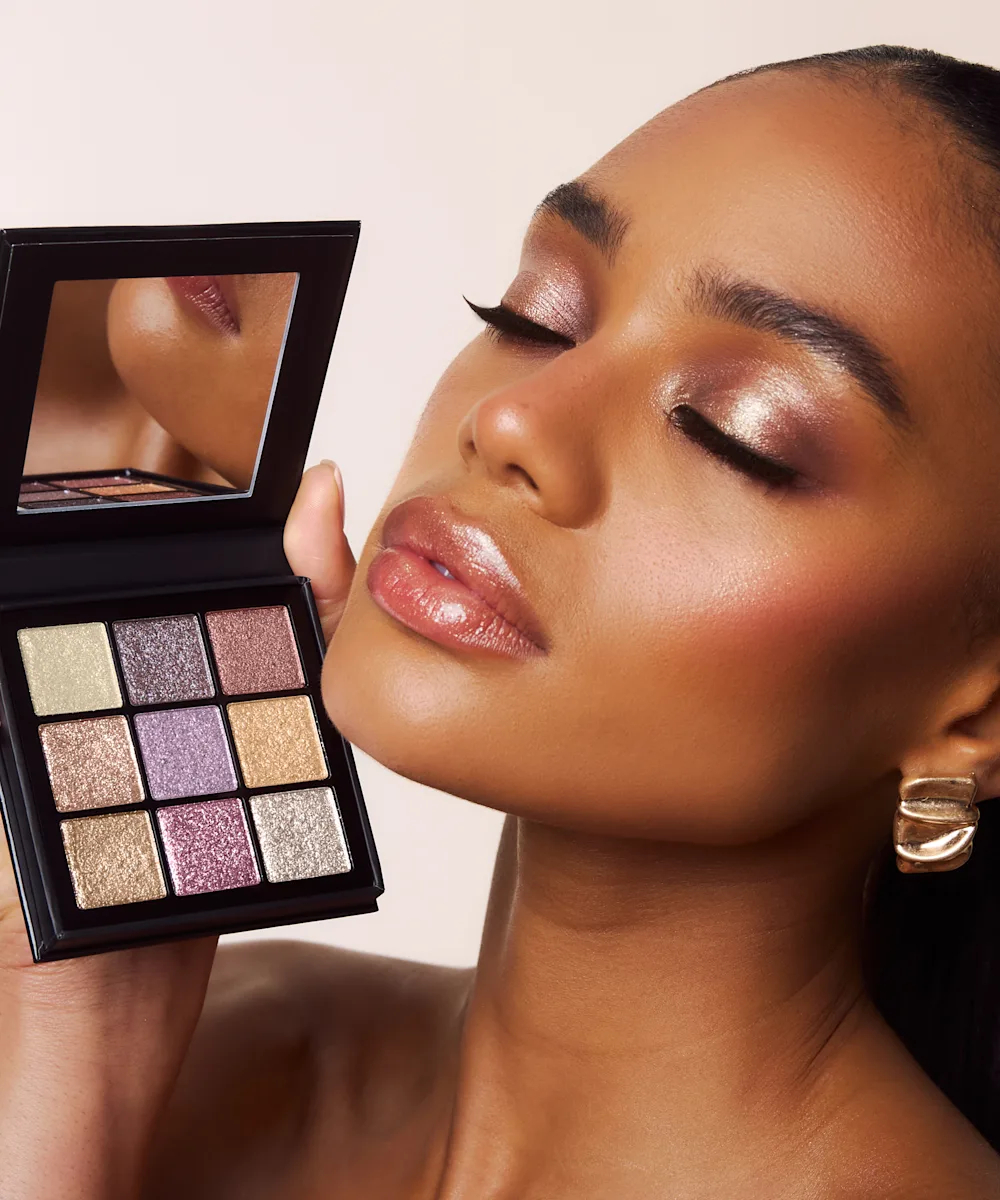 By BEAUTY BAY Mini Charms Neutral 9 Colour Palette