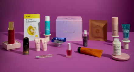 De Bijenkorf Festive Beauty Box 2025 De Bijenkorf Festive Beauty Box 2025