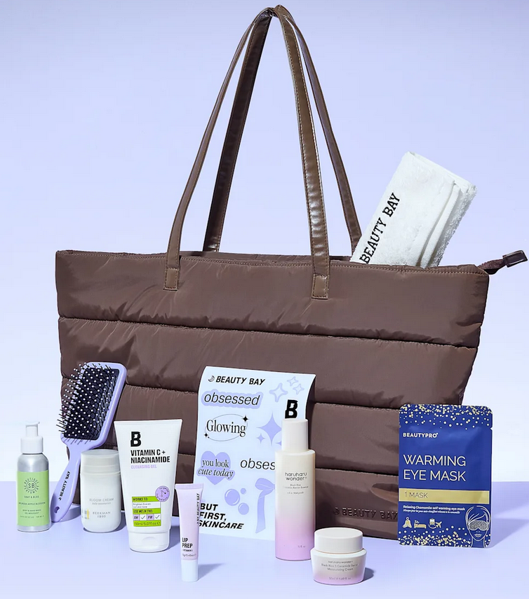 BEAUTY BAY Sweat and Reset Beauty Bag 2026