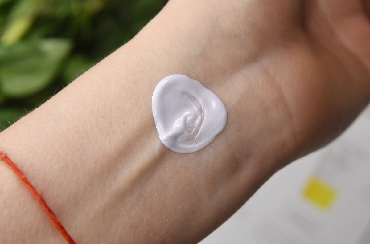 Isntree Onion sunscreen Review Isntree Onion sunscreen Review