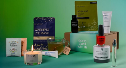 Jarrolds Good Vibes Within Box 2026