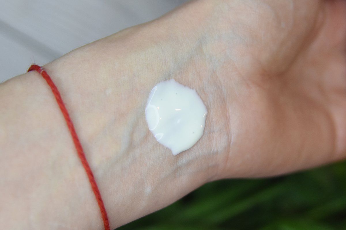 Skin1004 Probio-Cica Glow Sun Ampoule