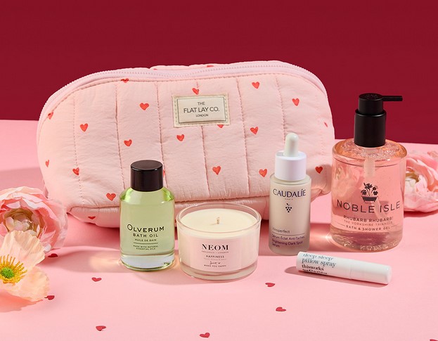 Bath & Unwind With Love Bag 2026